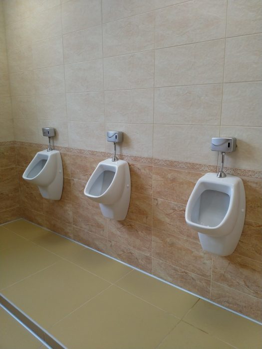 Аренда офисов в Екатеринбурге мужской туалет